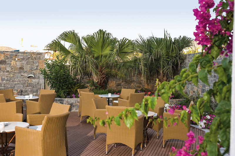 Maritimo Beach Hotel 4