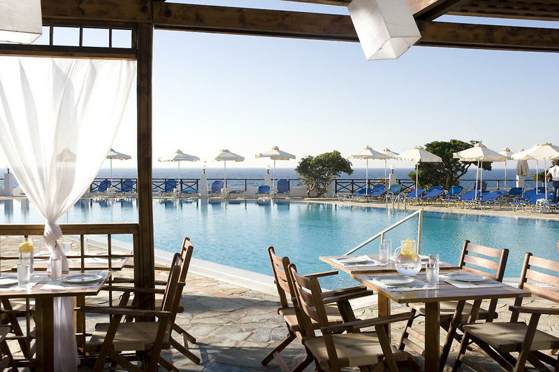 Maritimo Beach Hotel 14