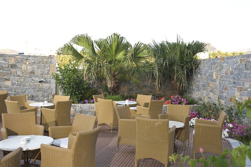Maritimo Beach Hotel 18