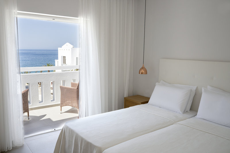 Maritimo Beach Hotel 19