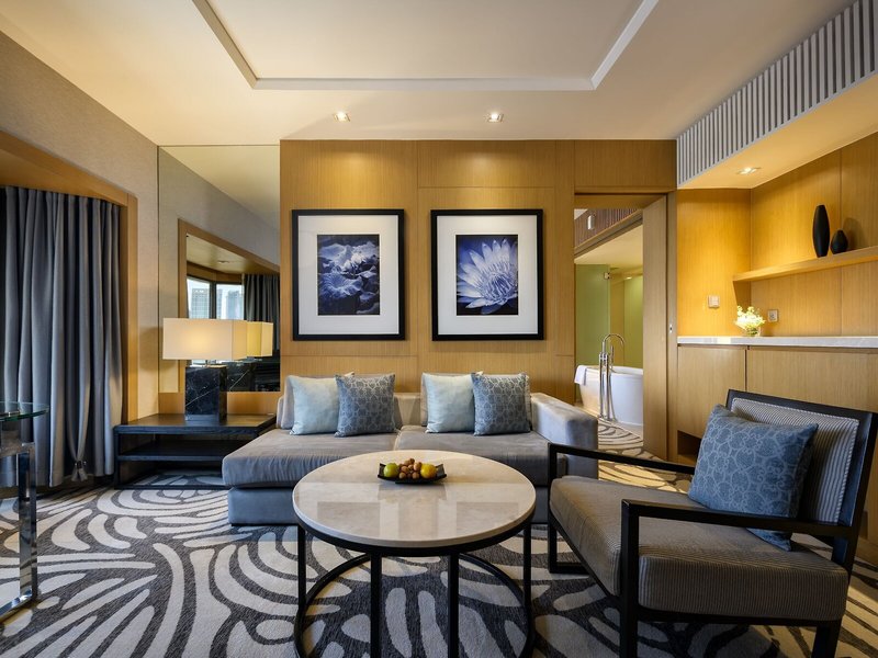 Centara Grand at Central Plaza Ladprao 11