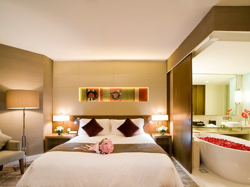 Centara Grand at Central Plaza Ladprao 43