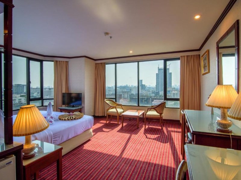 Alexander Hotel Bangkok 6