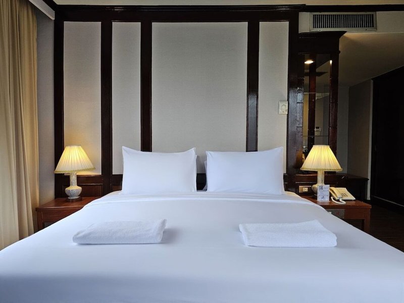 Alexander Hotel Bangkok 7