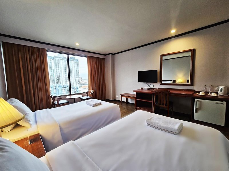 Alexander Hotel Bangkok 9