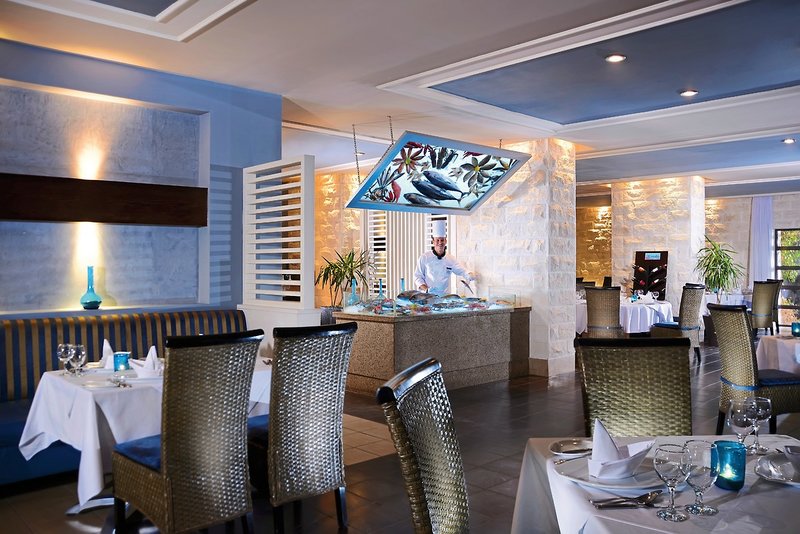 Jaz Aquamarine Resort 16