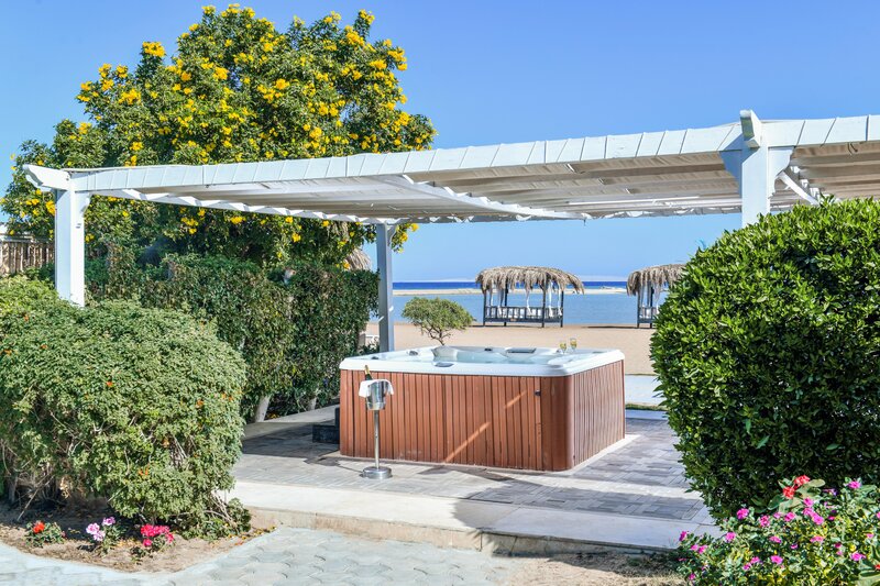 Jaz Aquamarine Resort 8