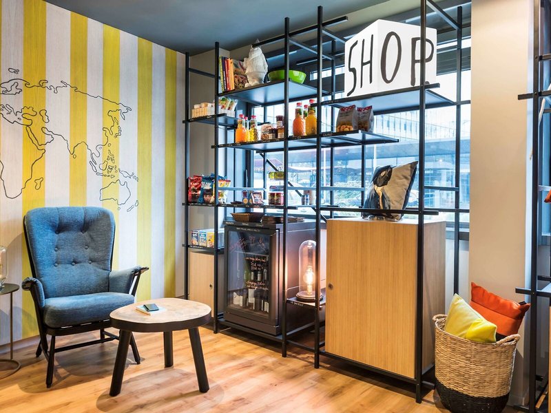 Aparthotel Adagio Paris Nation 18