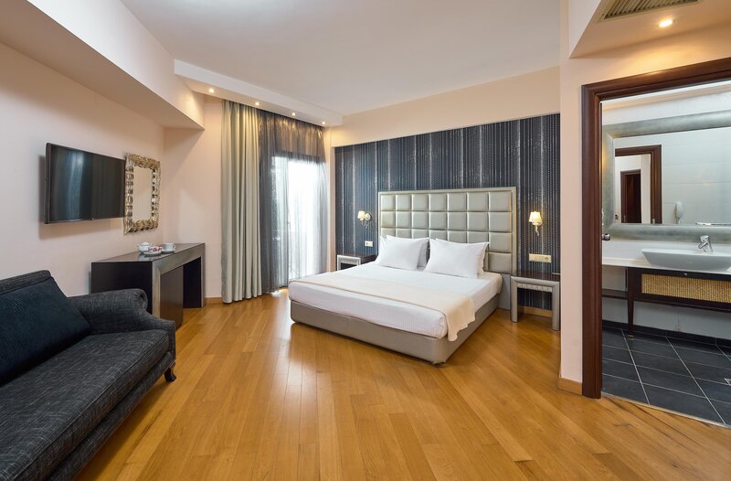 Mediterranean Princess 30