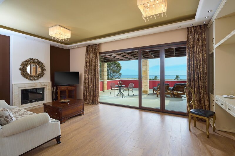 Mediterranean Princess 28