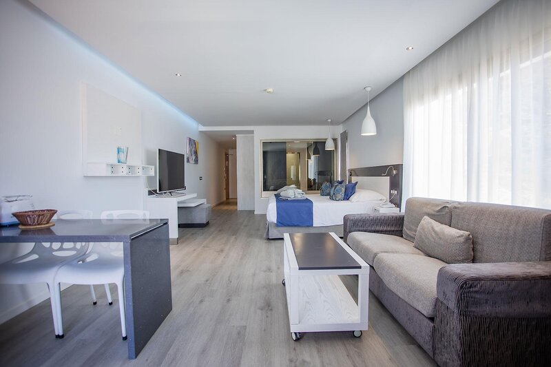 Servatur Casablanca Suites & Spa 32