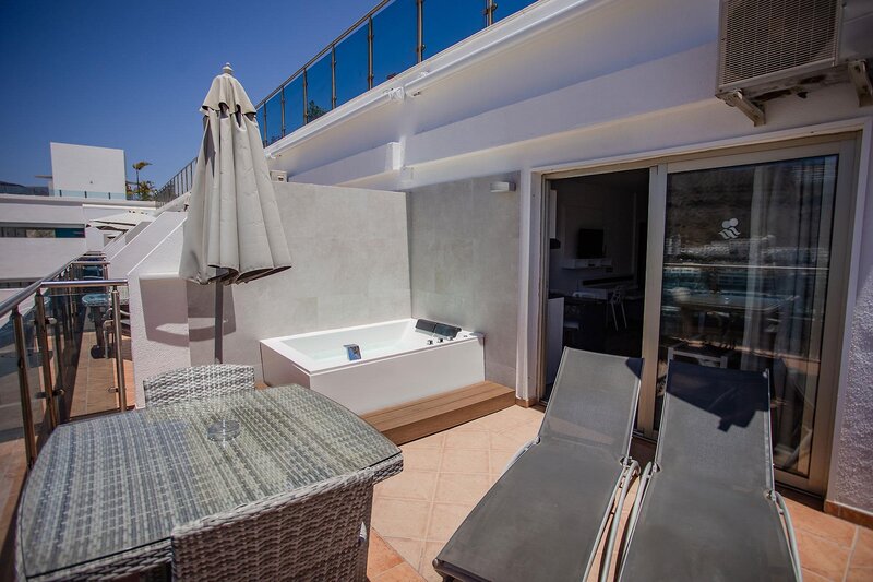 Servatur Casablanca Suites & Spa 55