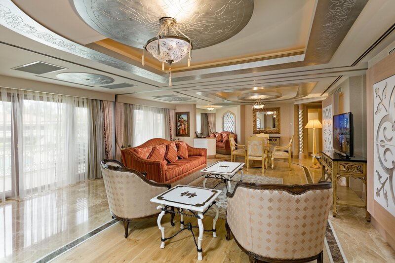 Titanic Mardan Palace 100