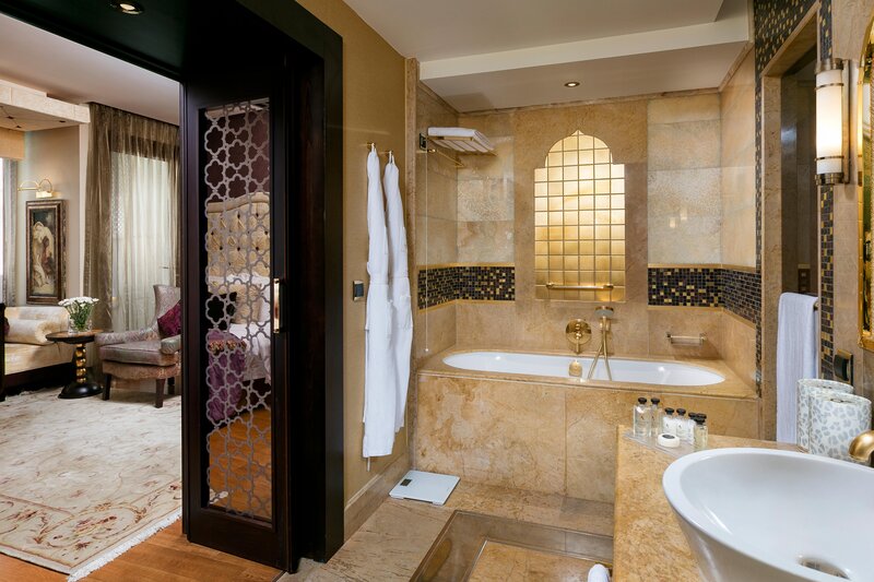 Titanic Mardan Palace 138