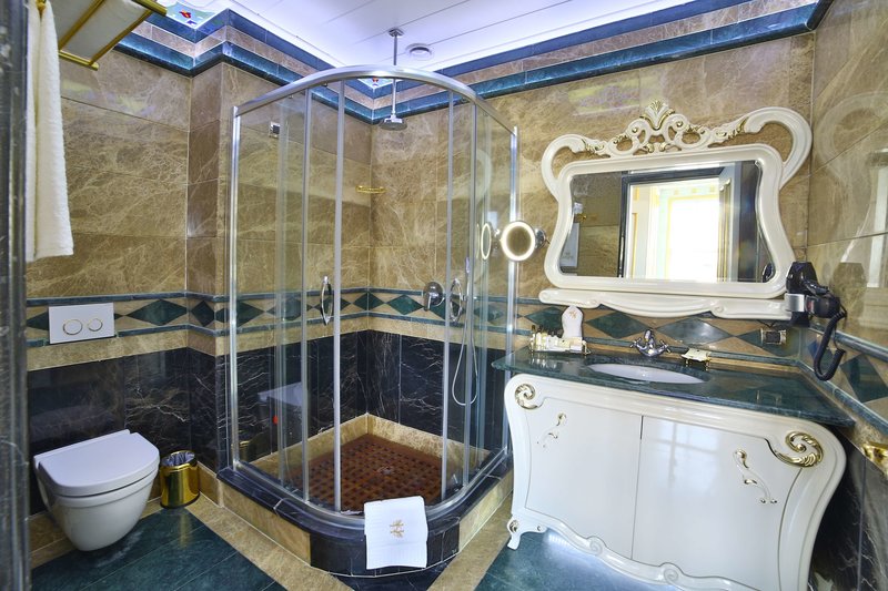 Seven Hills Palace Hotel 14