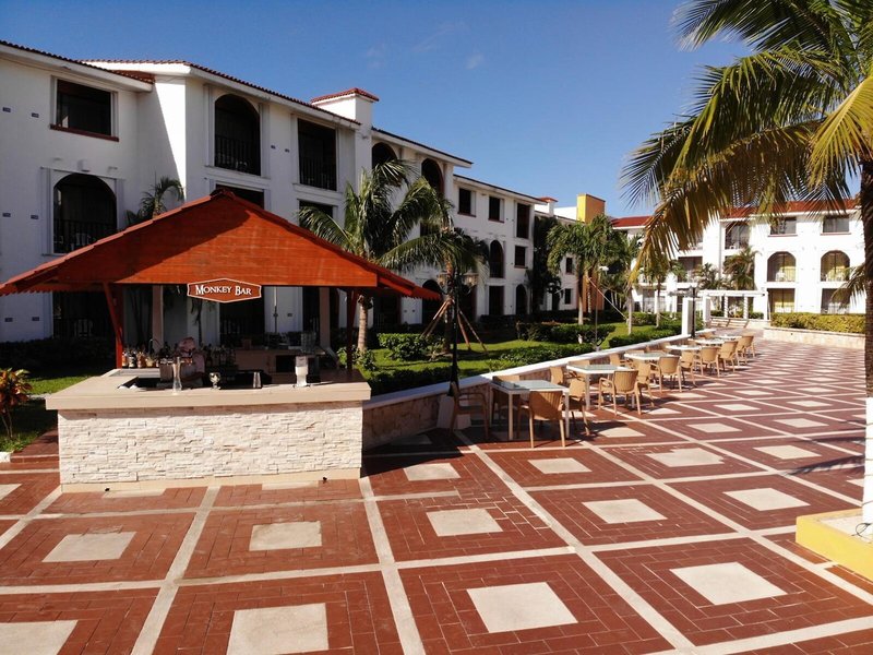 Cozumel Hotel & Resort, Trademark Collection by Wyndham 4