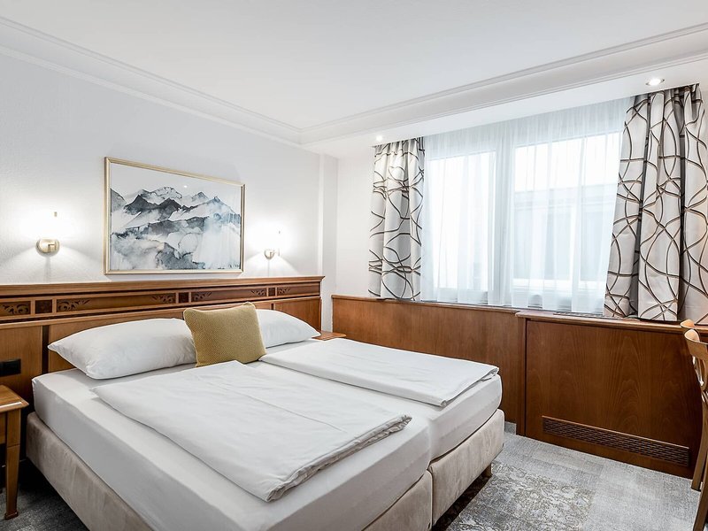 Hotel Mondschein 48