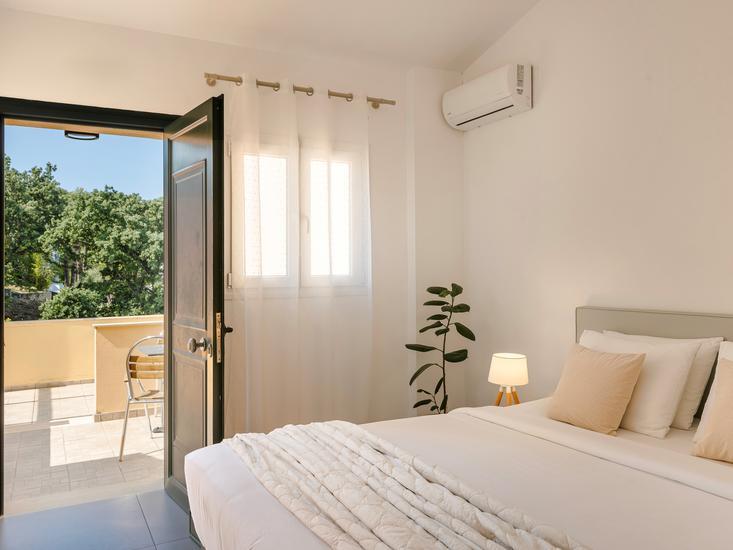 Century Resort - App. , Studios & Villas 4