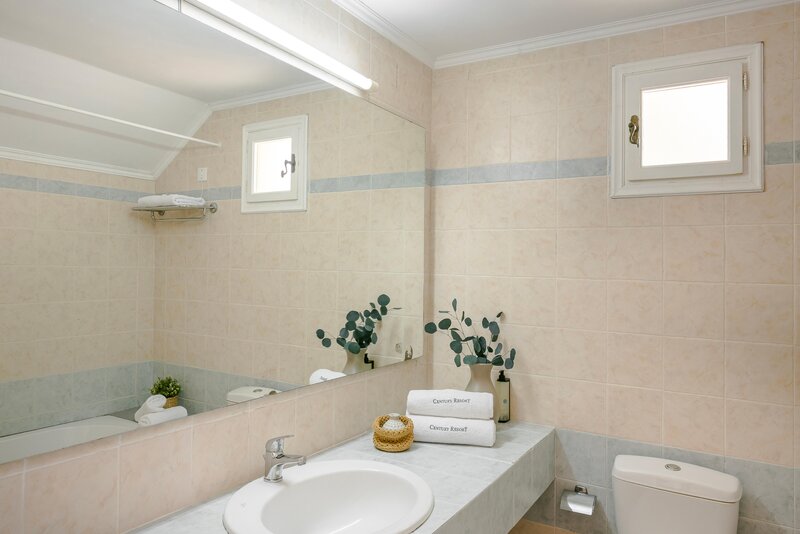 Century Resort - App. , Studios & Villas 28