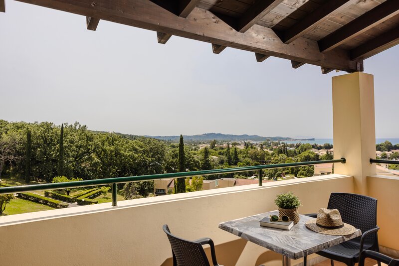 Century Resort - App. , Studios & Villas 78