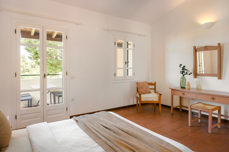 Century Resort - App. , Studios & Villas 83