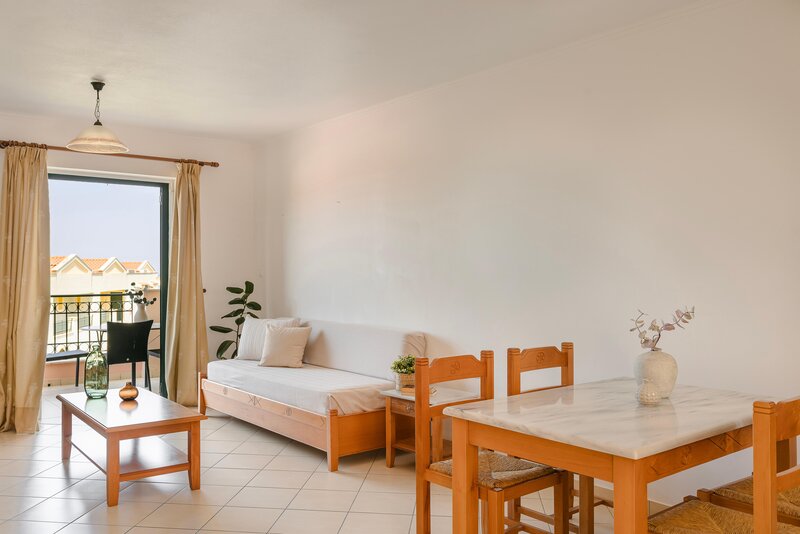 Century Resort - App. , Studios & Villas 102