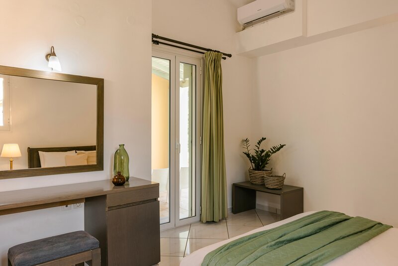 Century Resort - App. , Studios & Villas 107