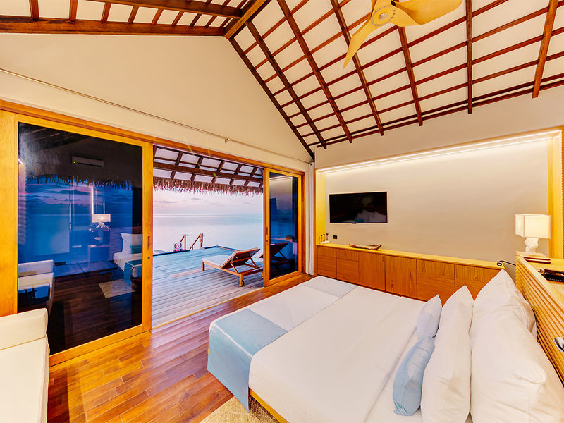 Cinnamon Velifushi Maldives 13