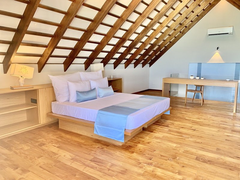 Cinnamon Velifushi Maldives 11