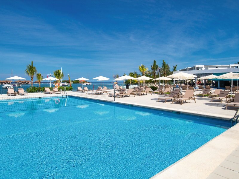 Riu Montego Bay 5 - Outdoor Pool