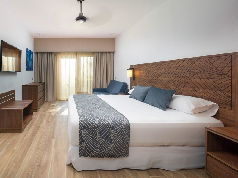 Riu Montego Bay 25 - Room Example