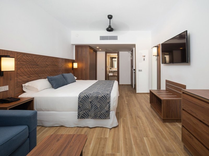Riu Montego Bay 32 - Room Example