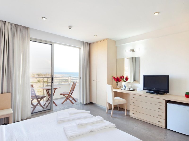 Capital Coast Resort & Spa 45