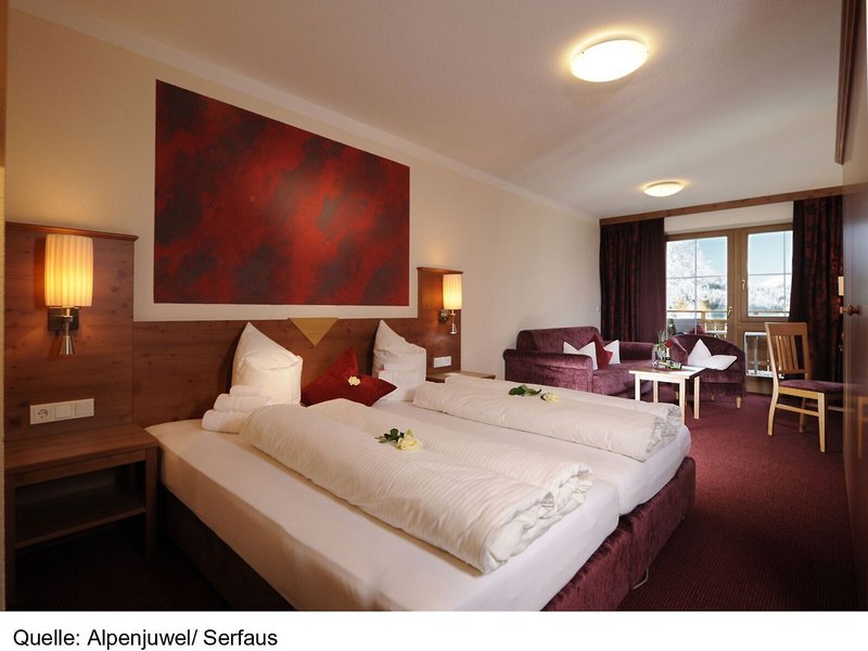 Hotel Garni Alpenjuwel 19 - Room Example