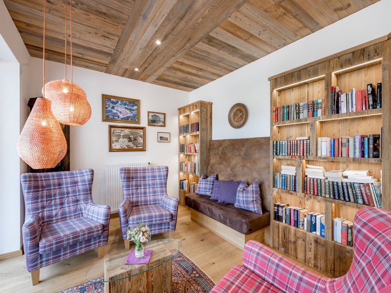 Wellnesshotel zum Gourmet 9