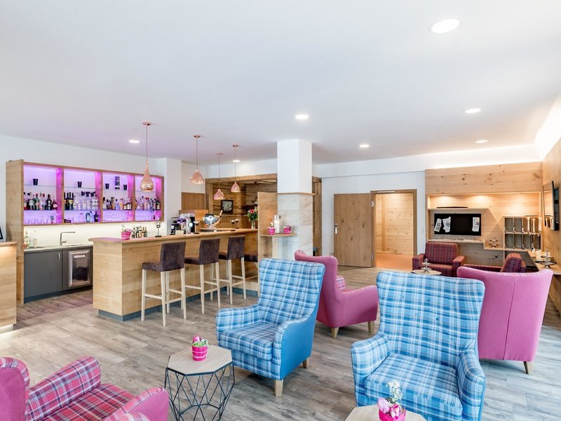 Wellnesshotel zum Gourmet 10