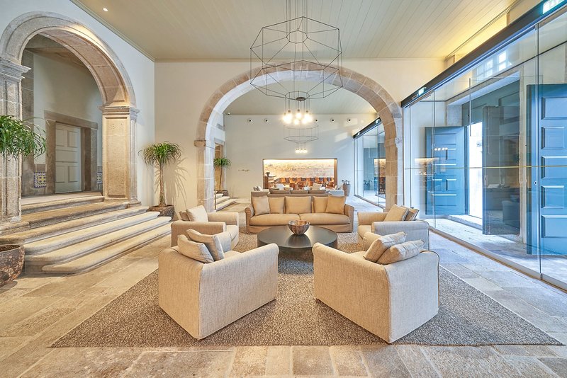 PortoBay Flores 19