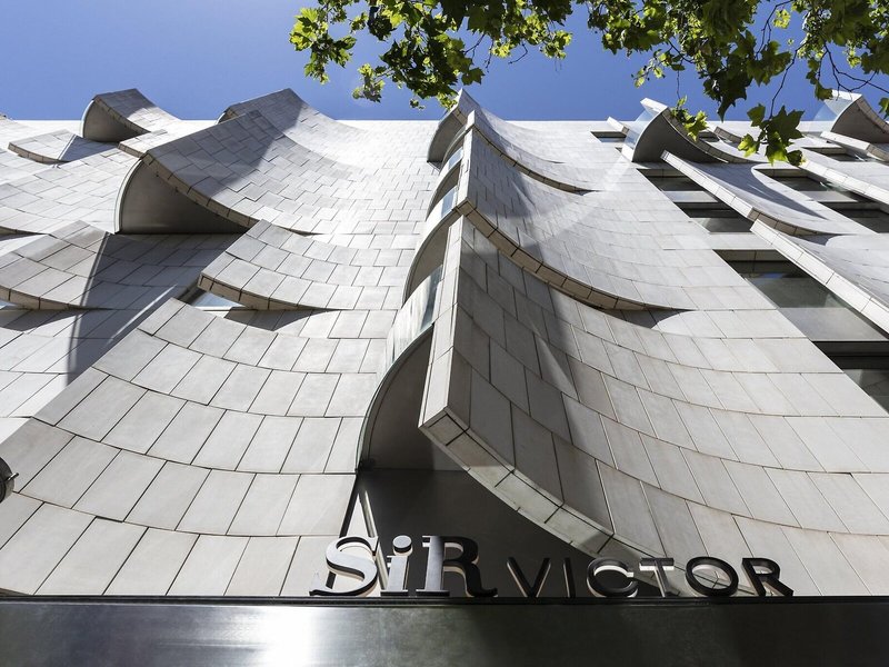 Sir Victor Barcelona 