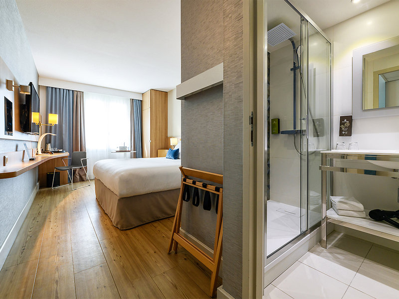 Best Western Ajaccio Amiraute 8 - Room Example
