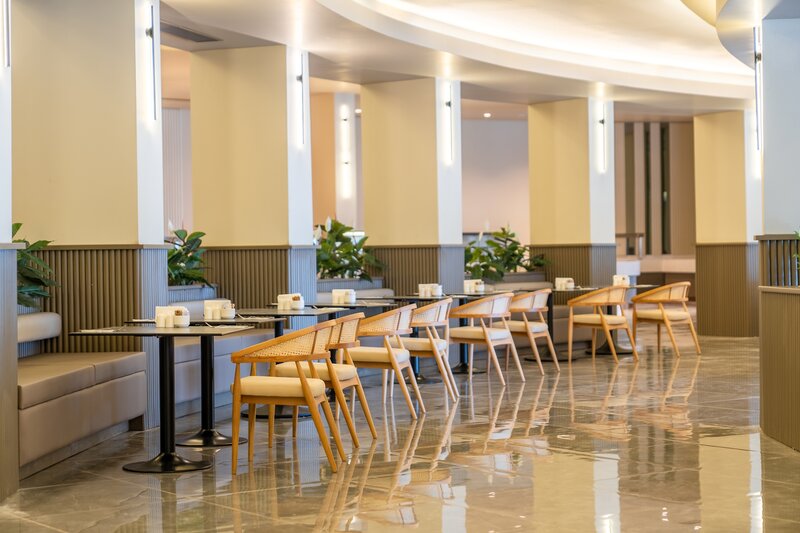 The Norm Oriental 13