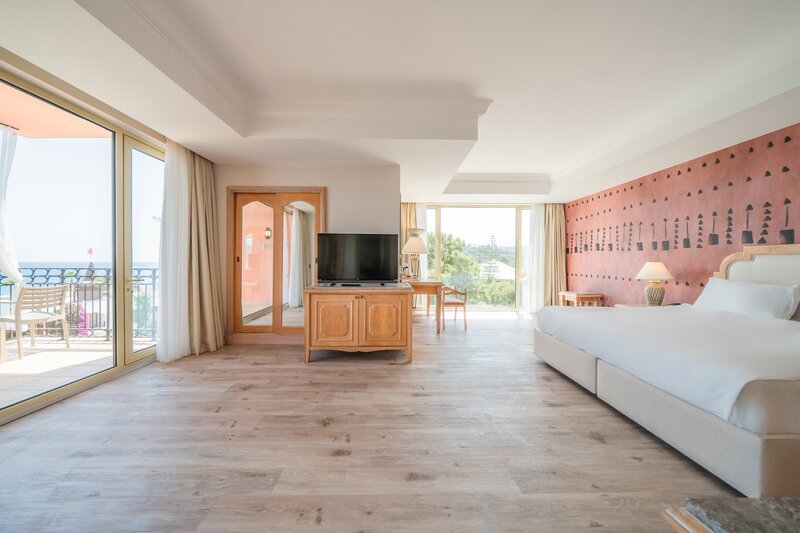 The Norm Oriental 25