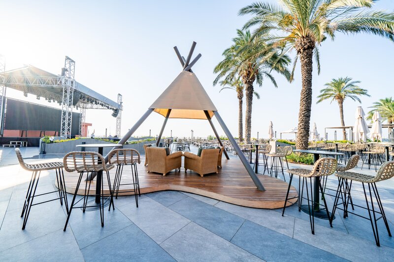 The Norm Oriental 40