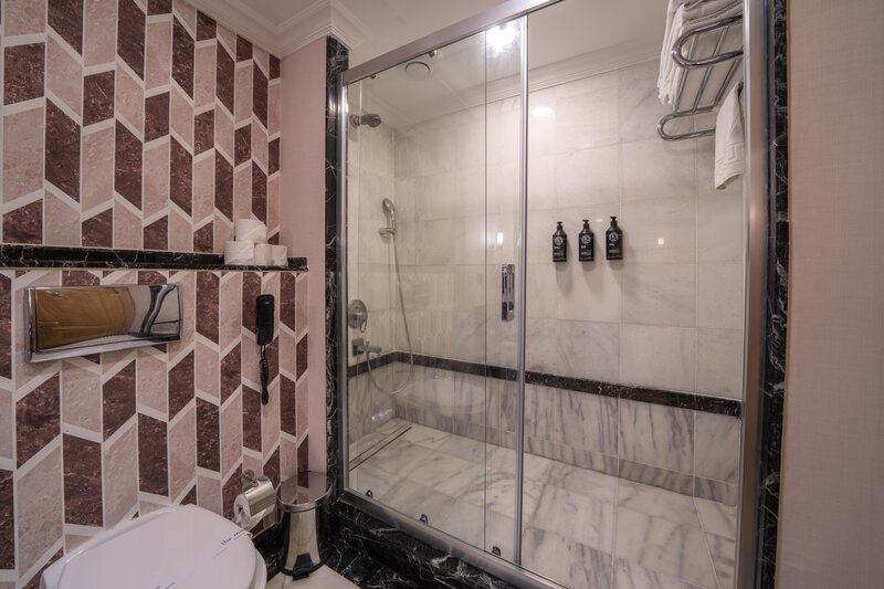 The Norm Oriental 49