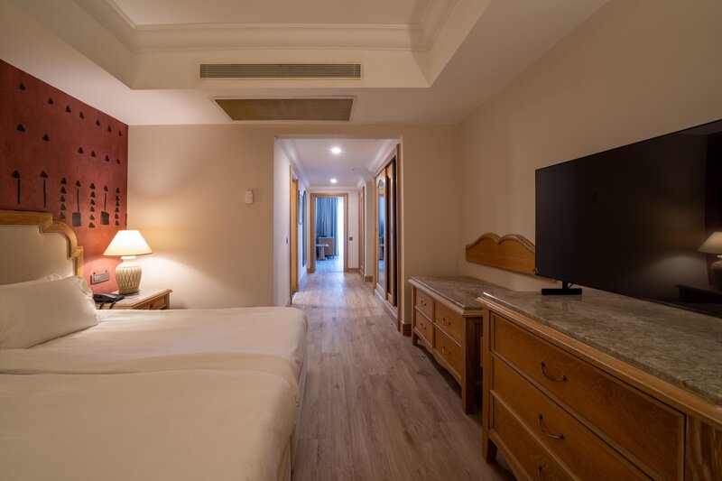 The Norm Oriental 96