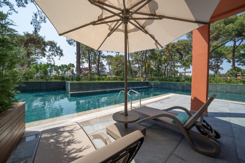 The Norm Oriental 114