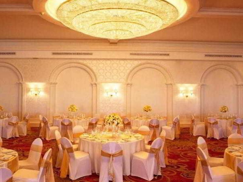 The Kingsbury Colombo 15