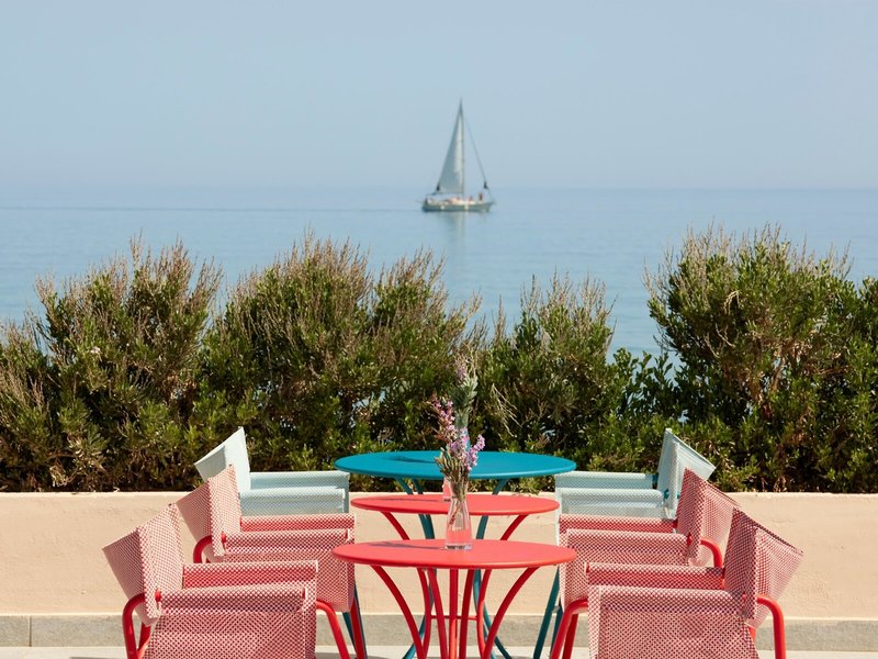 I-Resort Beach Hotel & Spa 16