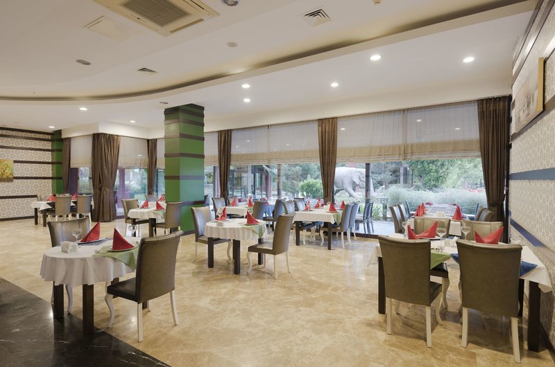 Siam Elegance Hotels & Spa 9