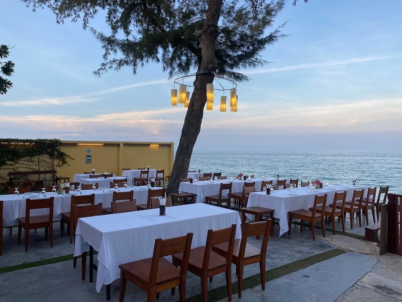 Baan Talay Dao 30