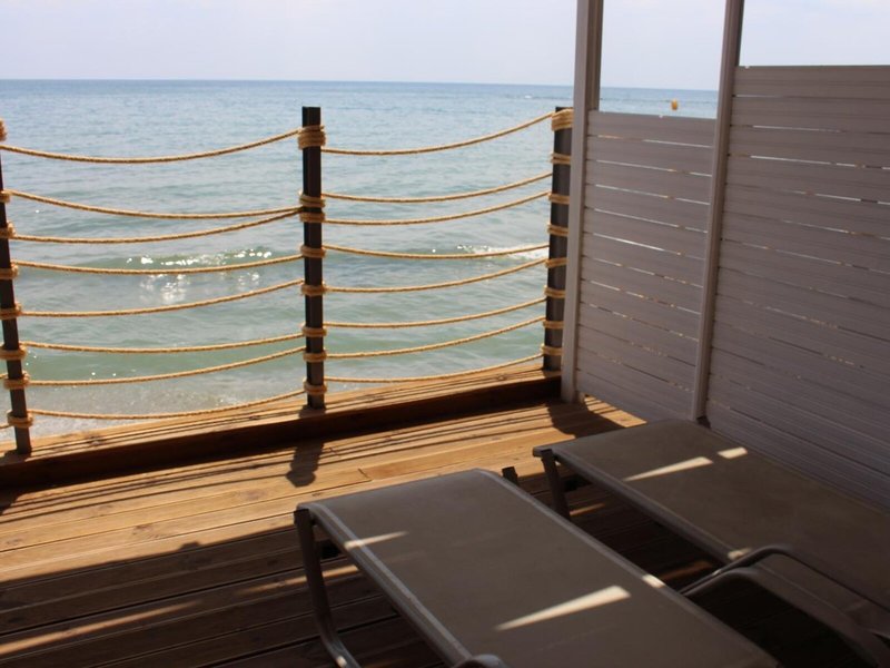 Paralia Beach Boutique Hotel 6